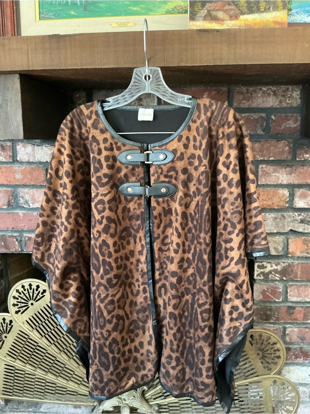 Chicos Leopard Faux Suede Poncho Cape Black Faux Leather Trim Buckles EUC